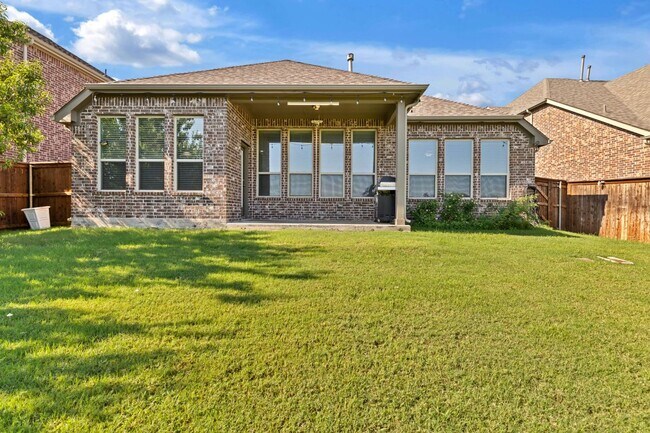 Building Photo - 16117 Gladewater Terrace