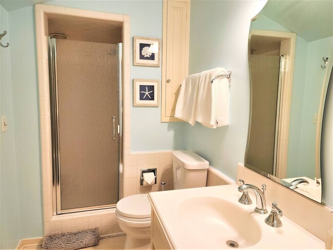Building Photo - 25567 Willow Pond Ln