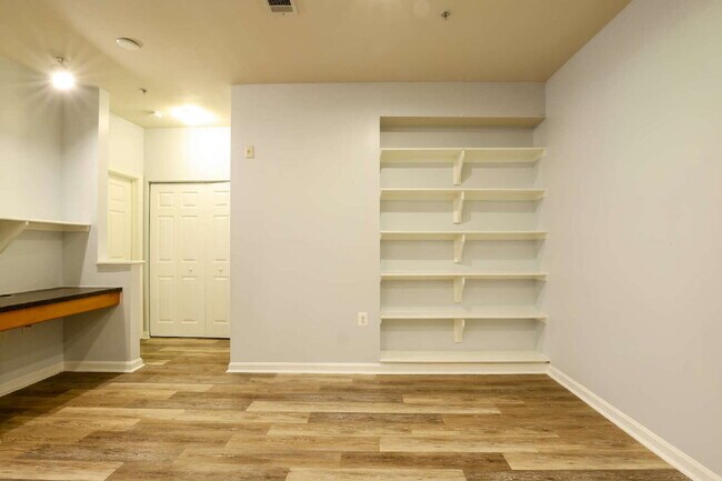 Building Photo - Welcome Home!