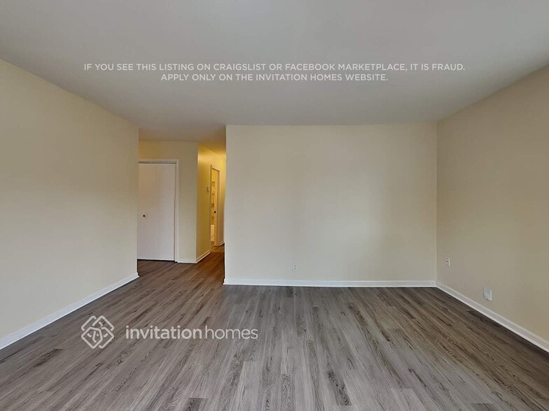 Building Photo - 81 Seabury Rd