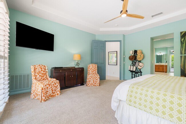 Building Photo - 61185 Soaptree Dr