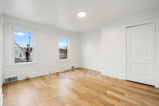 Building Photo - 1406 Hamilton St