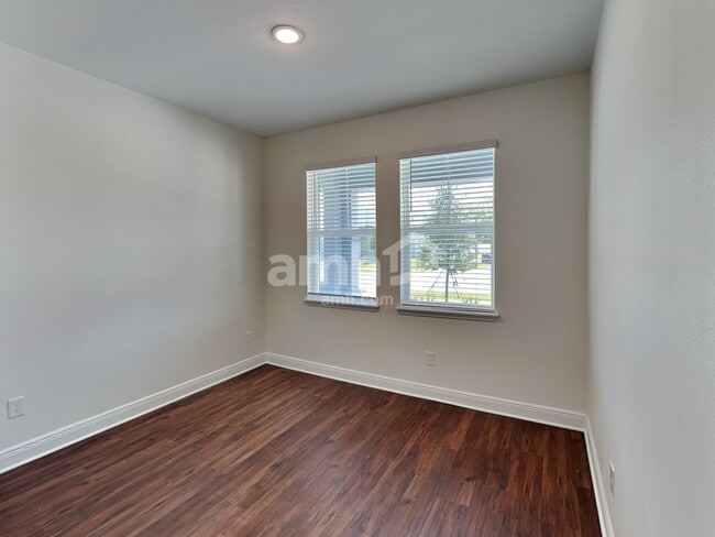 Building Photo - 2833 Ponds Trl