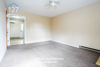 Building Photo - Updated 2BR with Private Entry, Spacious Yard, & Washer and Dryer Included