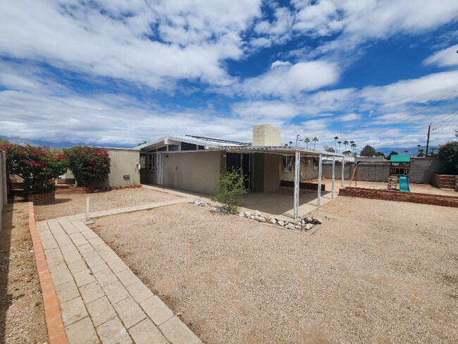 Building Photo - 6968 E Princeton Dr