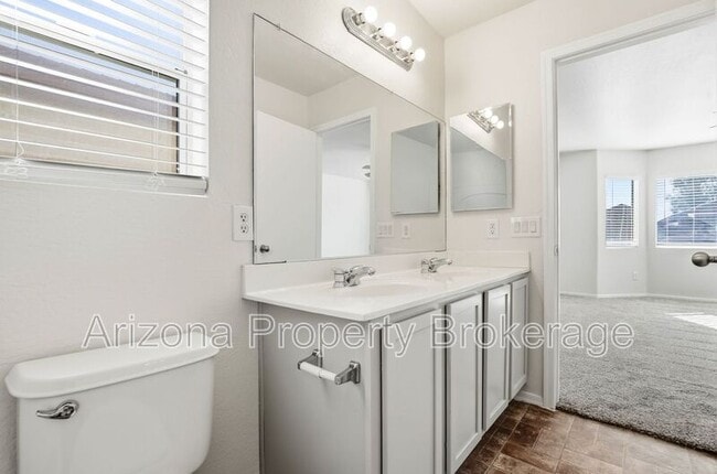 Building Photo - 3765 E Superior Rd