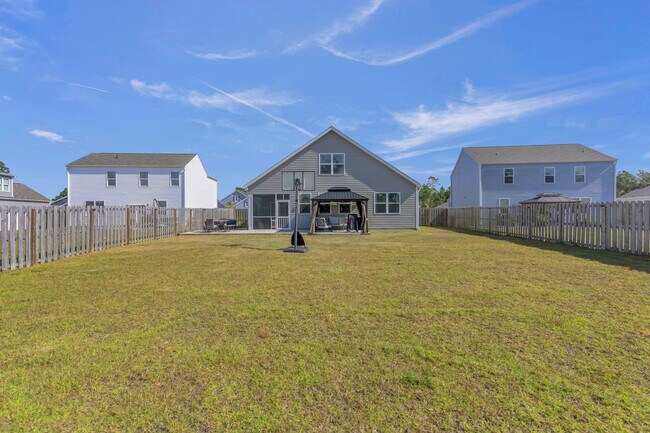 Building Photo - 1049 Burled Oak Rdg Lp SE