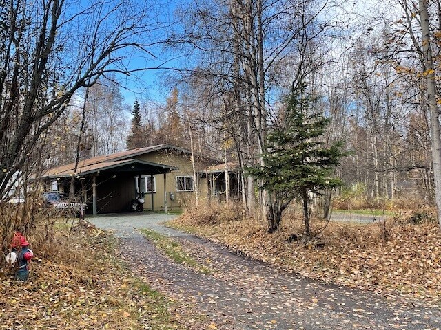 Building Photo - 20620 Scenic Dr