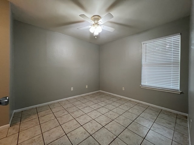 Building Photo - 1624 Aquarena Springs Dr