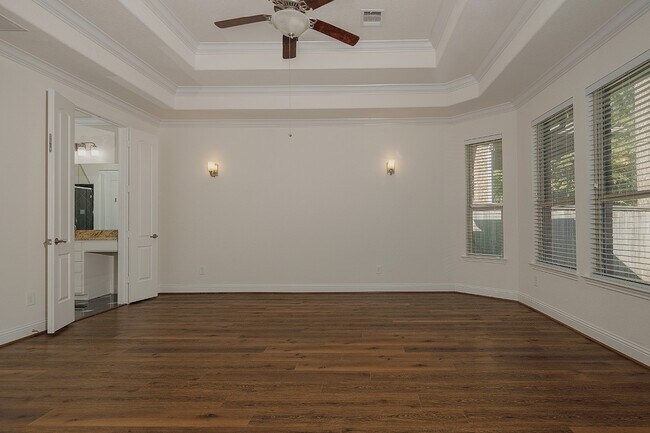 Building Photo - 46 Caprice Bend Pl