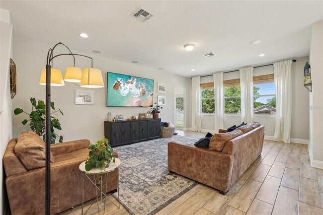 Building Photo - 17226 Hickory Wind Dr
