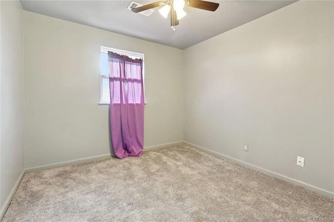Building Photo - 2108 River Queen Dr