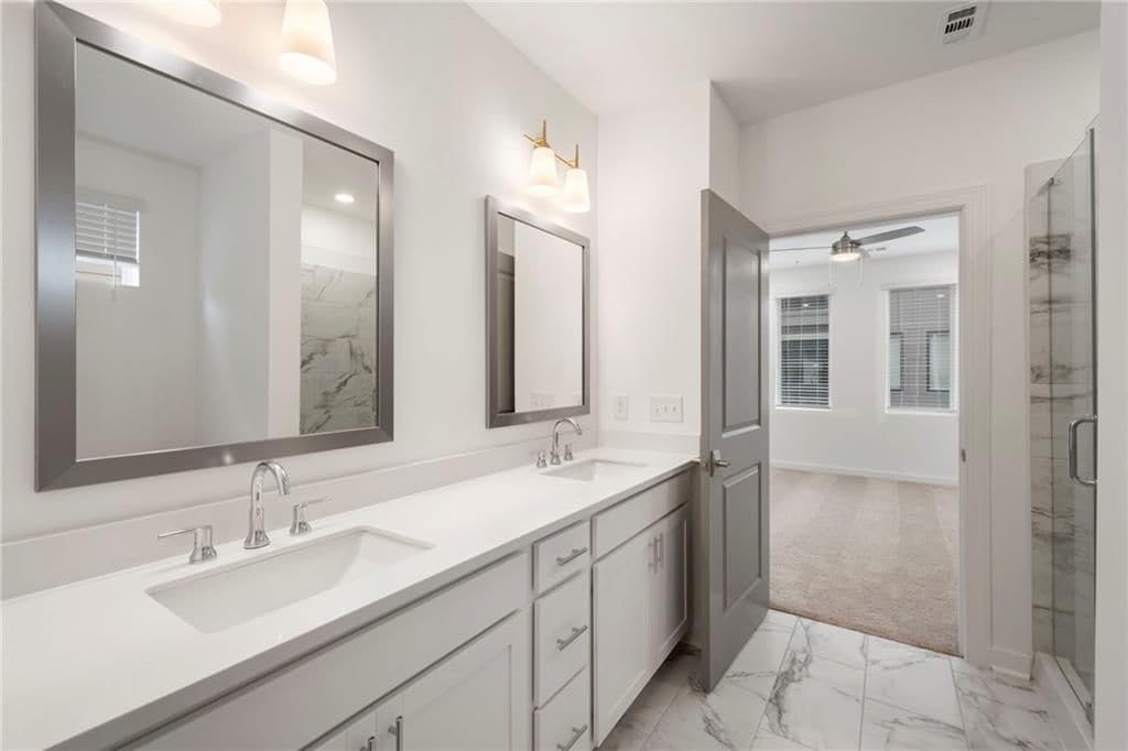 Building Photo - 388 Pratt Dr SE