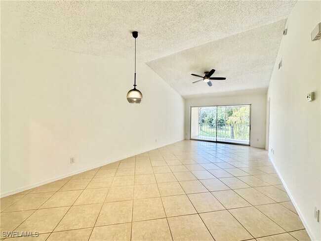 Building Photo - 709 Landover Cir