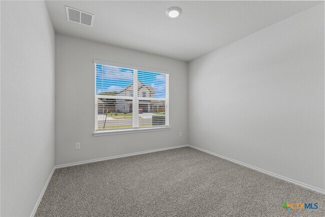 Building Photo - 4011 Baerlon Cv