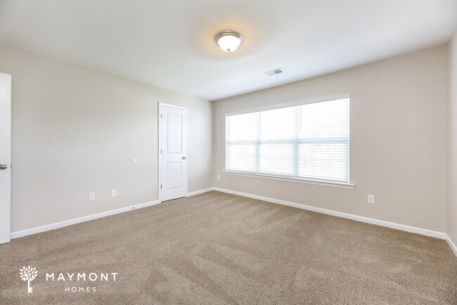 Building Photo - 420 All Seasons Dr