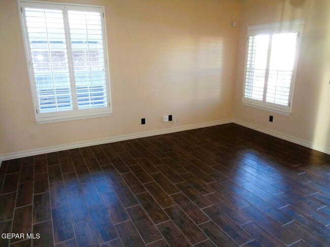 Building Photo - 7072 Luz De Espejo Dr