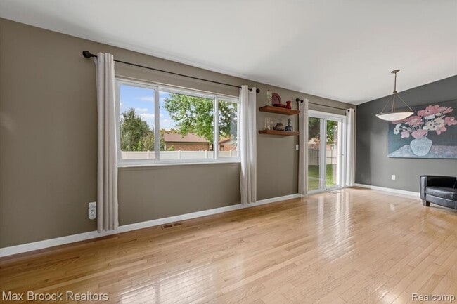 Building Photo - 44018 Bannockburn Dr