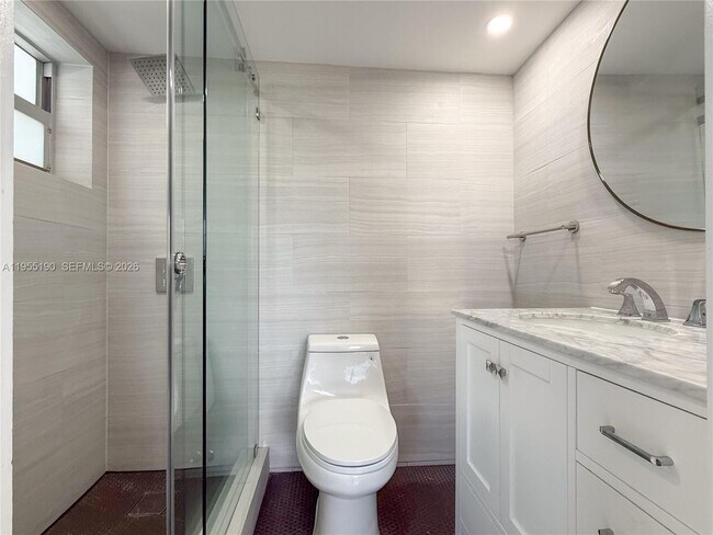 Building Photo - 4141 Nautilus Dr