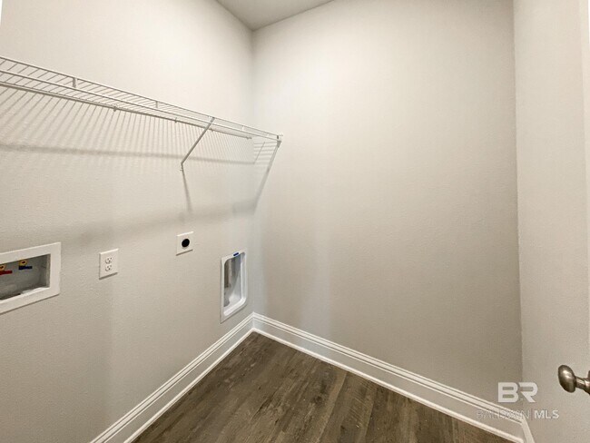 Building Photo - 23317 Lieutenant Ave