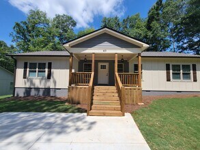 Building Photo - Build to Rent 4 Bdrm Lake Access - Luxury flooring -Stainless steel appliance - Covered Porch