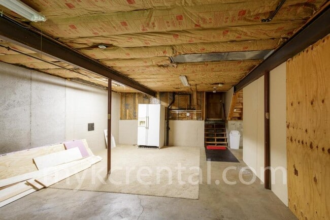 Building Photo - 2024 S Downing St