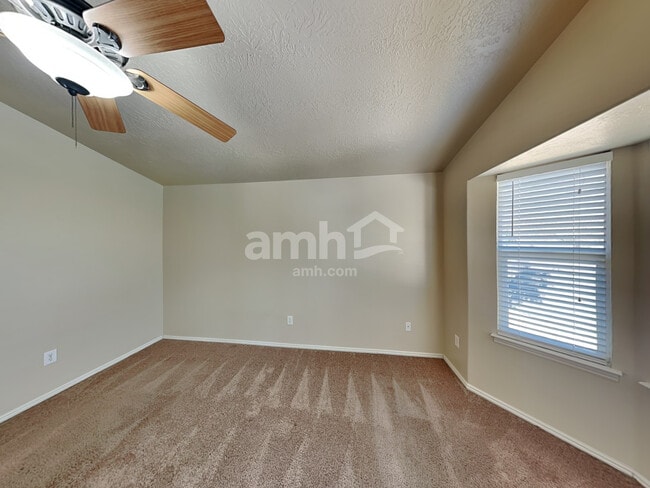 Building Photo - 3630 New Land Loop