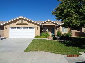 Building Photo - Gorgeous Custom One Story Offering 2185 sq...