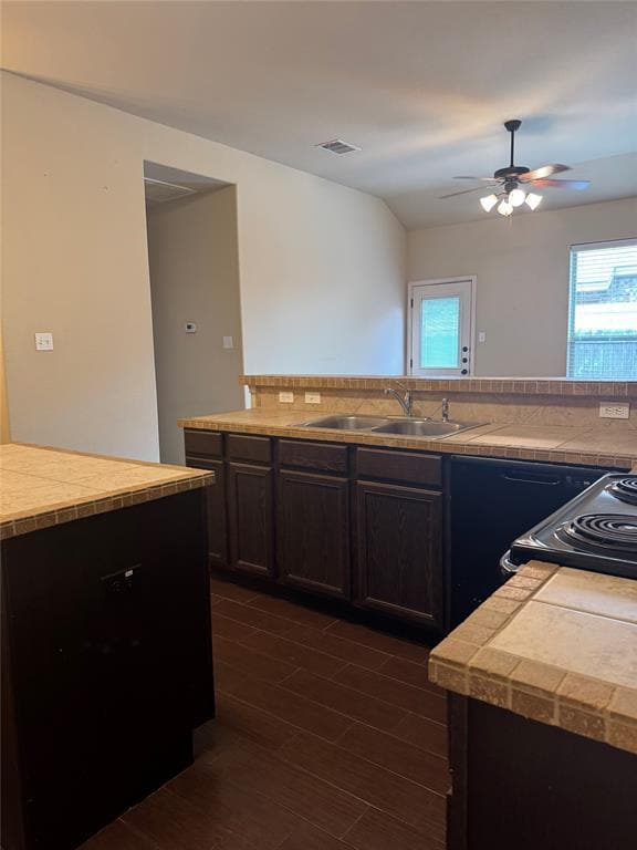 Building Photo - 1112 Brendon Lee Lane