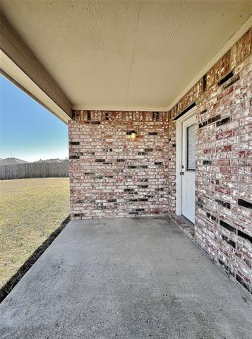 Building Photo - 1516 Shady Shores Dr