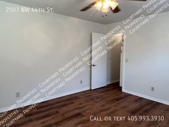 Building Photo - 2507 NW 44th St