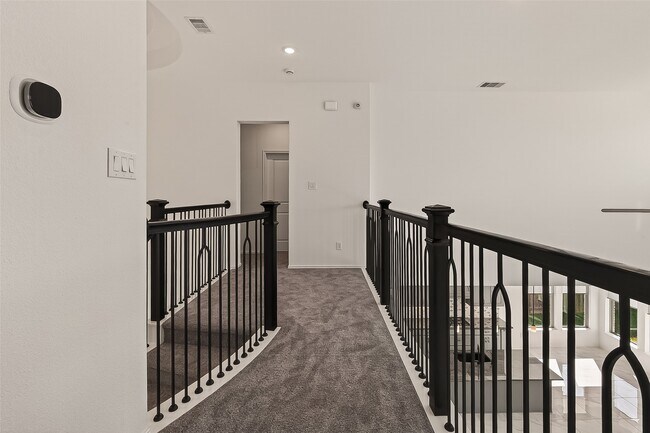 Building Photo - 506 Mandola Farms Dr