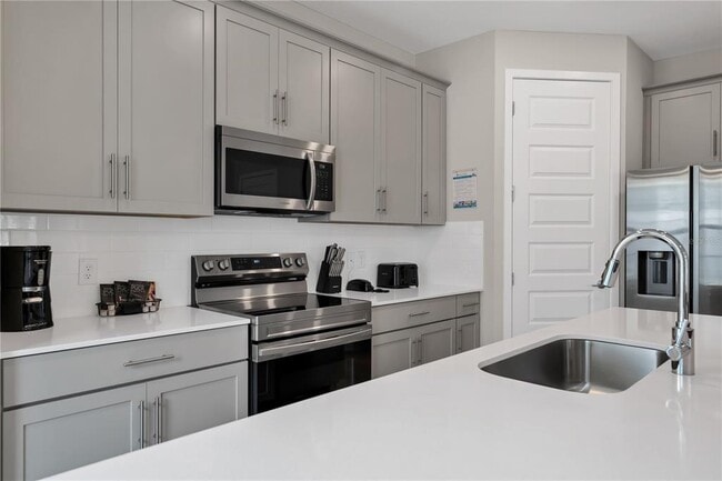 Building Photo - 7833 Spectrum Dr