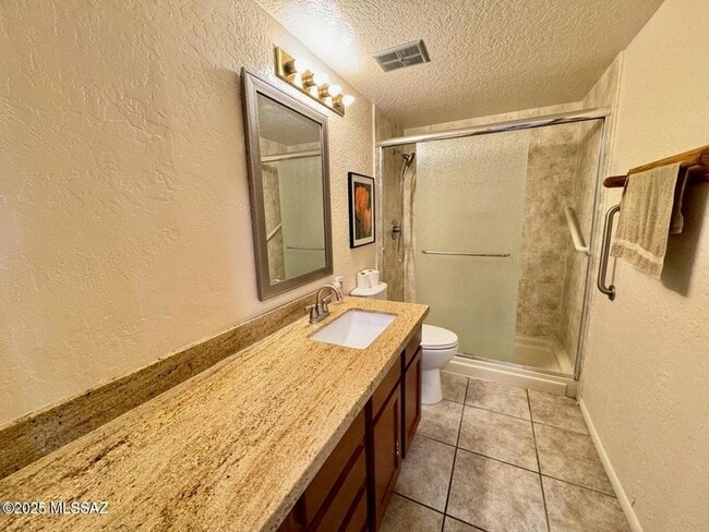 Building Photo - 4281 N River Grove Cir