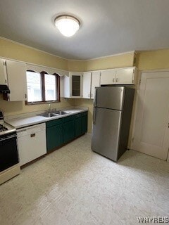 Building Photo - 157 Springville Ave