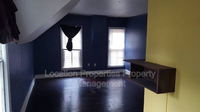 Building Photo - 1041 Kentucky St