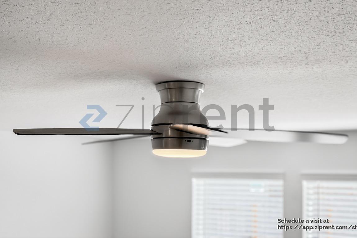 Building Photo - 809 Riviera Ct