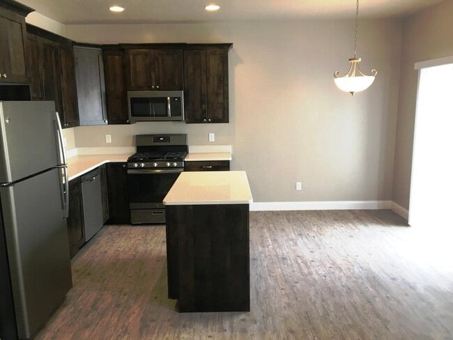 Building Photo - 314 N 300 W