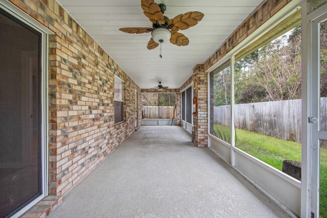 Building Photo - 7194 Blue Jack Dr