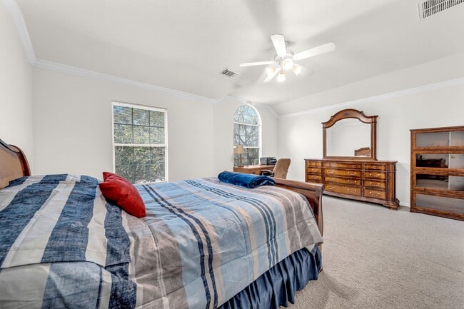 Building Photo - 30 Baccara Pl