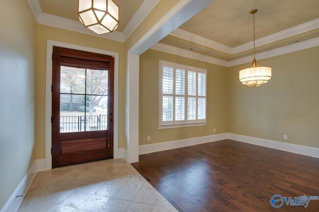 Building Photo - 8599 Bellewood Ln NW