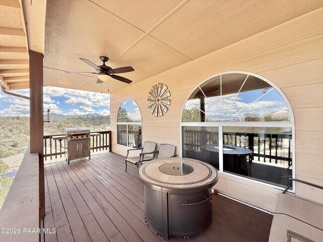 Building Photo - 4871 Butterfly Dr