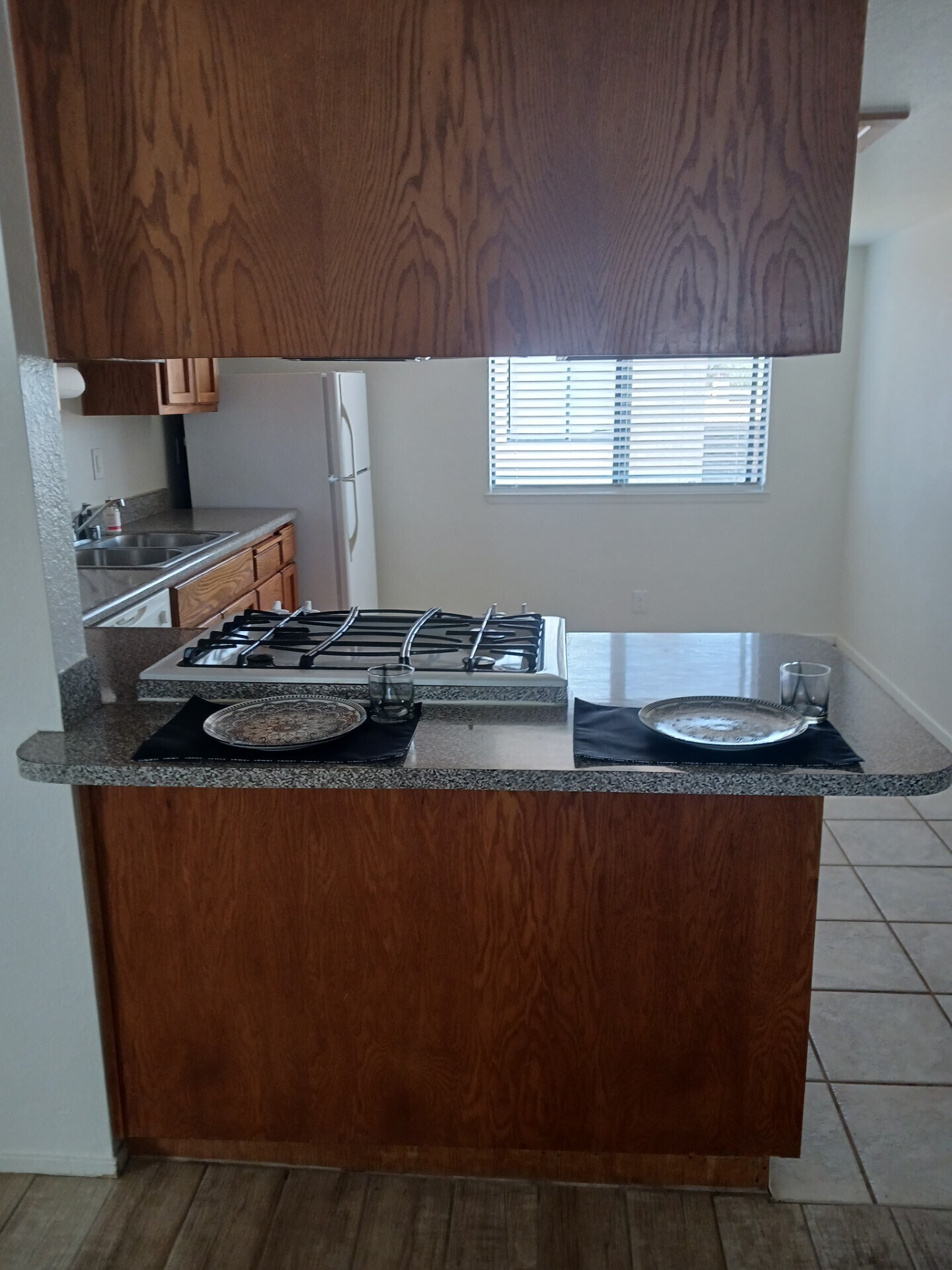 Kitchen area - 437 S Sunset St