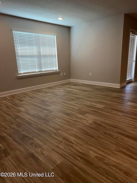 Building Photo - 148 Magnolia Farms Dr