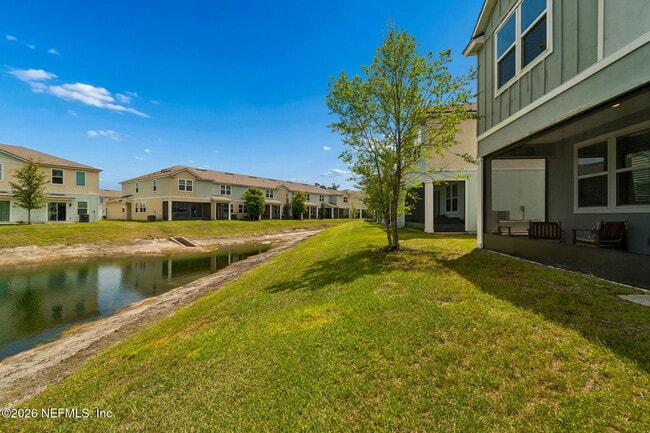 Building Photo - 49 Pasadena Dr