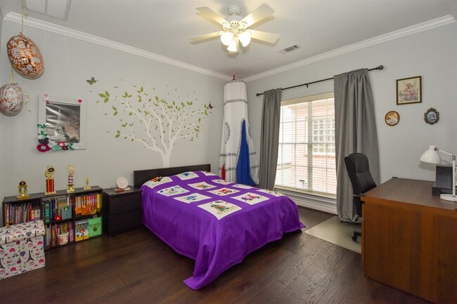 Building Photo - 3226 Pemberton Cir Dr