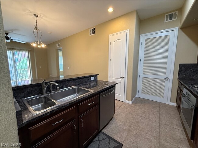 Building Photo - 68 E Serene Ave