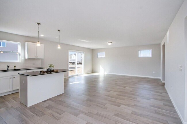 Building Photo - Newly Constructed Four Bedroom Home in Por...