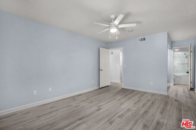 Building Photo - 8600 Tuscany Ave