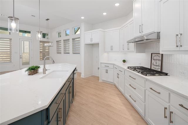 Building Photo - 3500 Mescalbean Dr